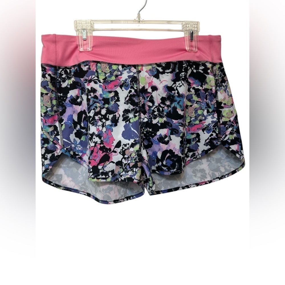 Reel Legends Wild Orchid printed performance offshore shorts NWT